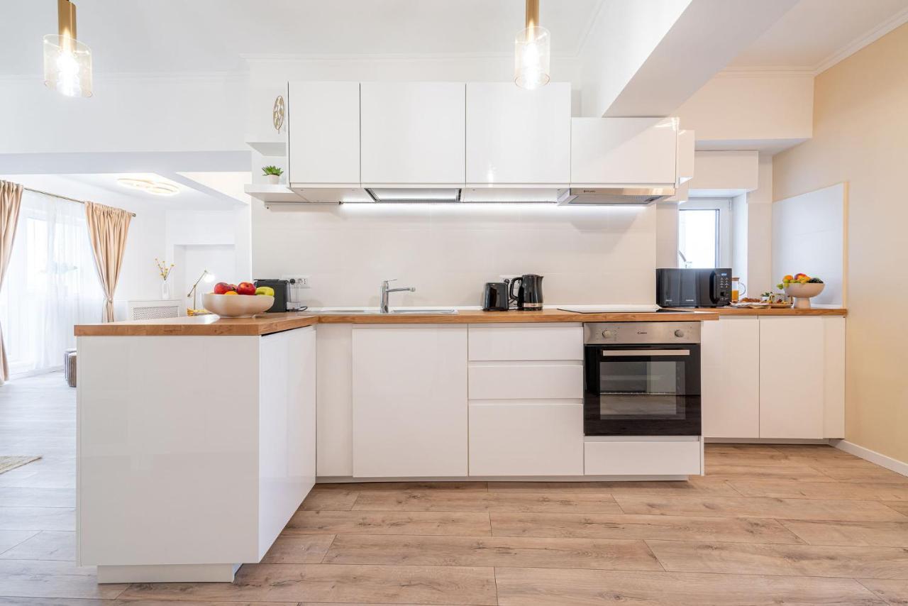 Style And View Bucharest City Center Aparthotel Екстер'єр фото