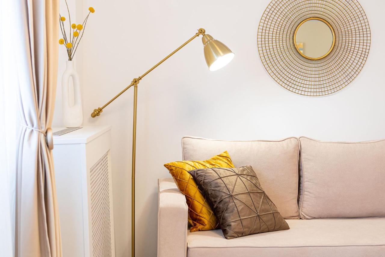 Style And View Bucharest City Center Aparthotel Екстер'єр фото
