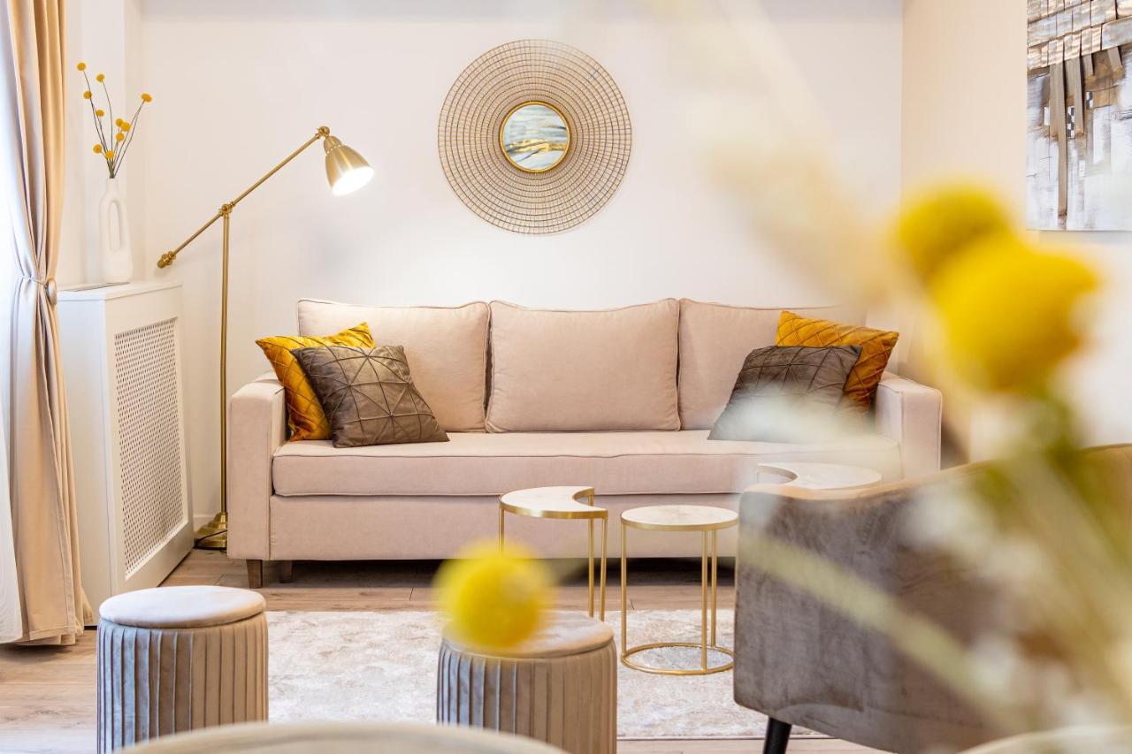 Style And View Bucharest City Center Aparthotel Екстер'єр фото