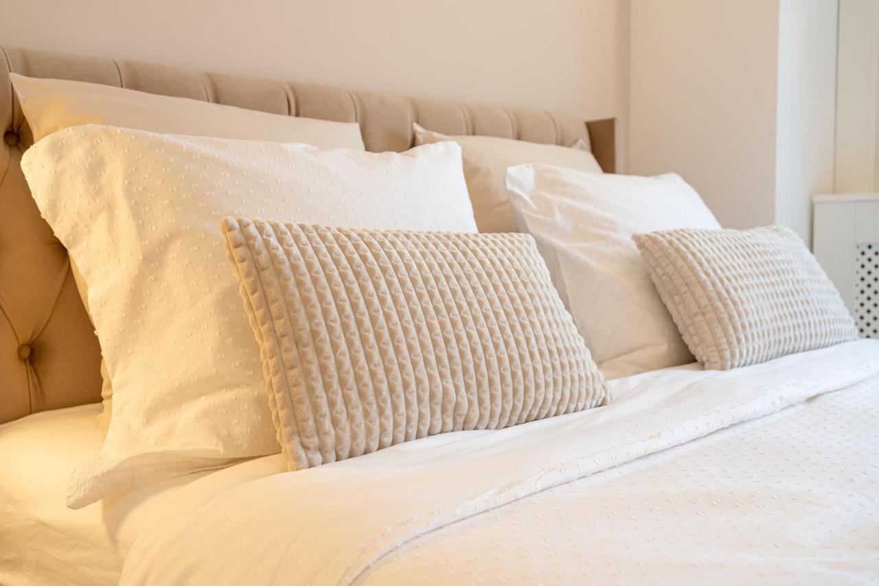 Style And View Bucharest City Center Aparthotel Екстер'єр фото