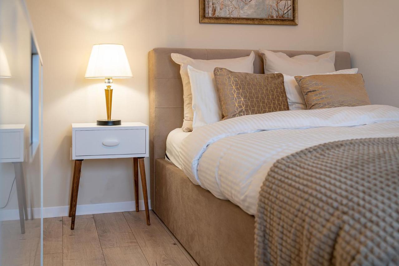 Style And View Bucharest City Center Aparthotel Екстер'єр фото
