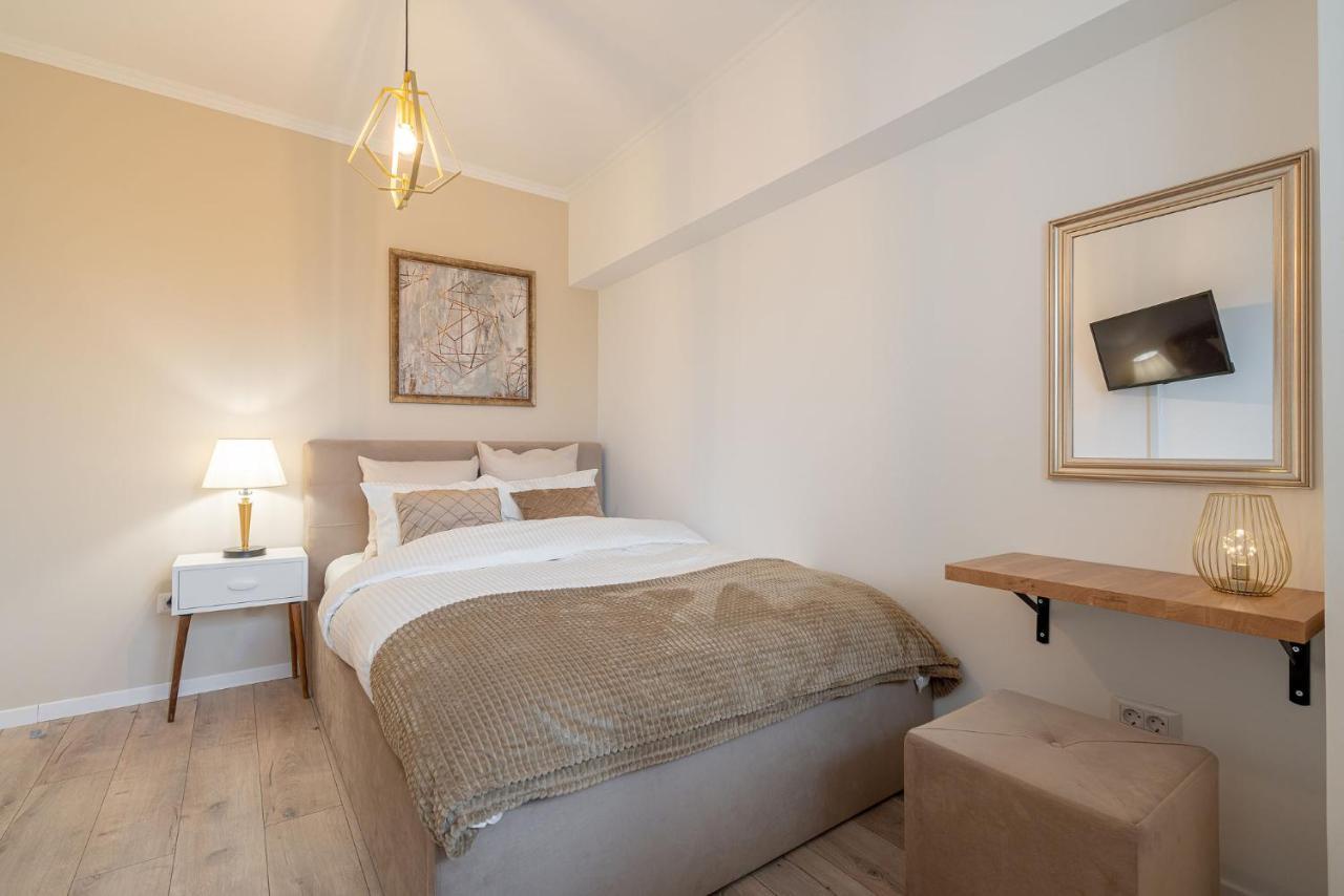 Style And View Bucharest City Center Aparthotel Екстер'єр фото