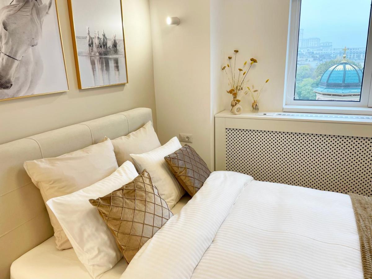 Style And View Bucharest City Center Aparthotel Екстер'єр фото