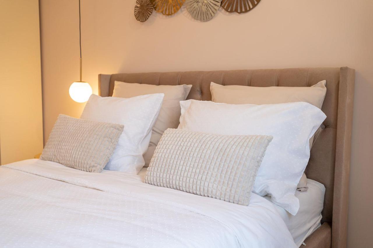 Style And View Bucharest City Center Aparthotel Екстер'єр фото