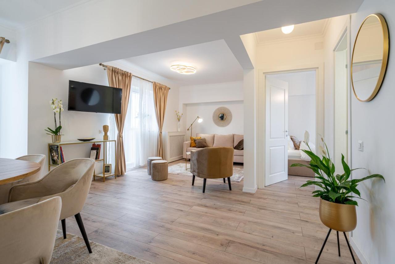 Style And View Bucharest City Center Aparthotel Екстер'єр фото